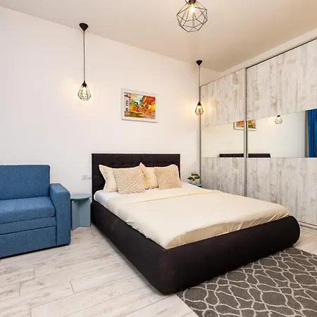 アパート Maritsa 1bd By Flat Manager プロヴディフ